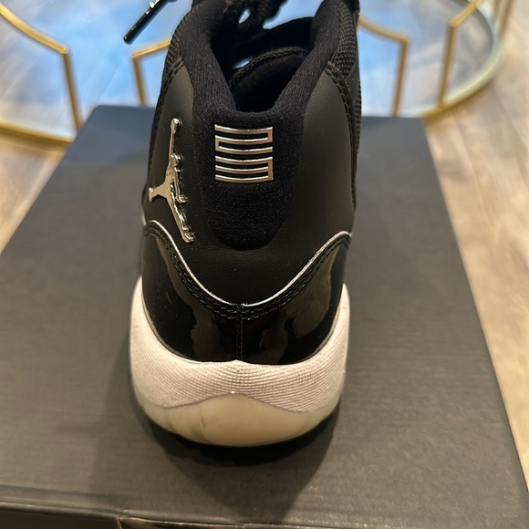2020 Air Jordan 11 Retro 'Jubilee / 25th Anniversary - Picture 3 of 5
